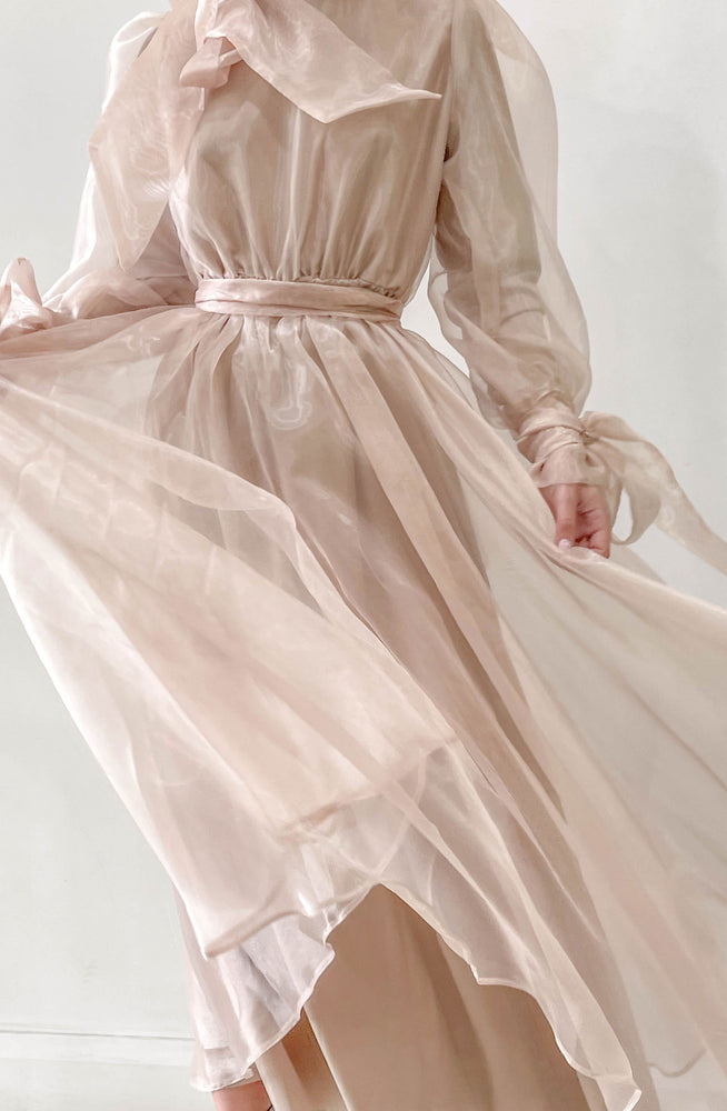 Blush Sweetheart Midi Dress by HSH